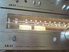 détail affichage Akai at2250l