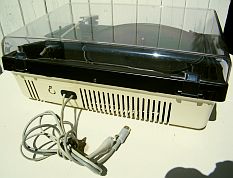 dos de Braun ps358 Vintage avec prise DIN